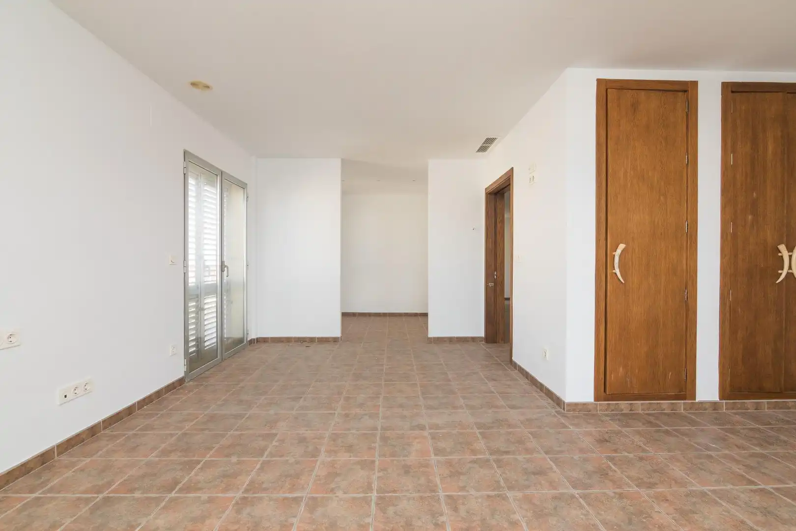 Dachboden zum Verkauf in Elche / Elx mit Klimaanlage, Heizung und Terrasse
