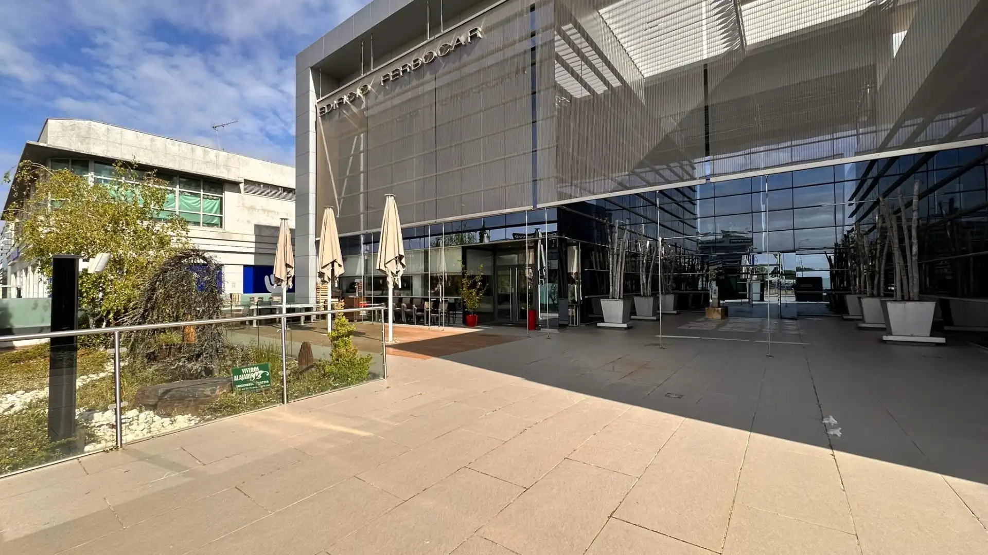 Exterior view of Office for rent in Villaviciosa de Odón