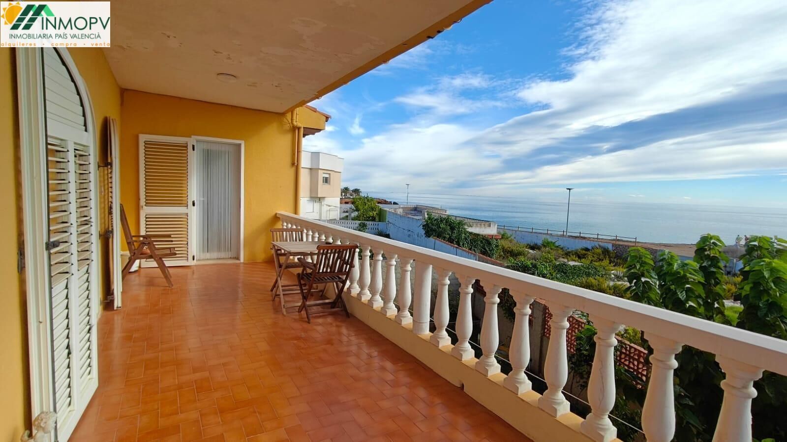 Terrace of House or chalet for sale in Vinaròs  with Air Conditioner, Heating and Private garden