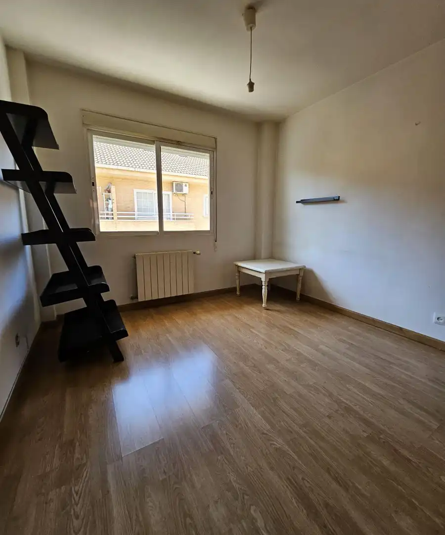 Schlafzimmer von Maisonette zum Verkauf in Brunete mit Klimaanlage, Heizung und Terrasse