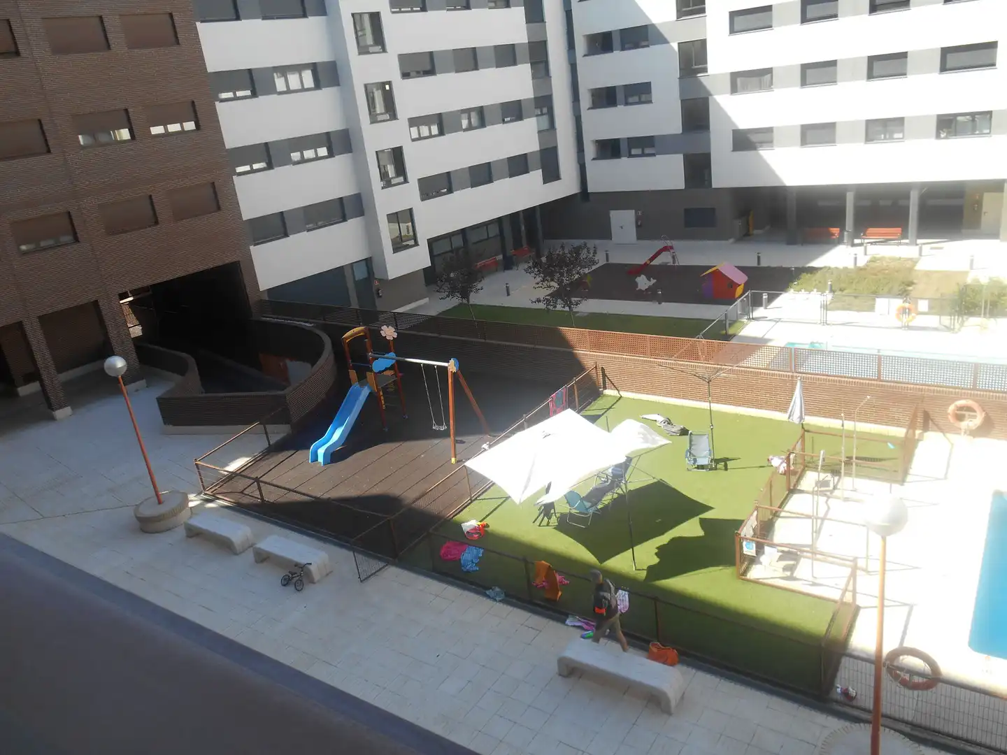 Terrassa de Pis de lloguer en Leganés amb Calefacció, Traster i Piscina