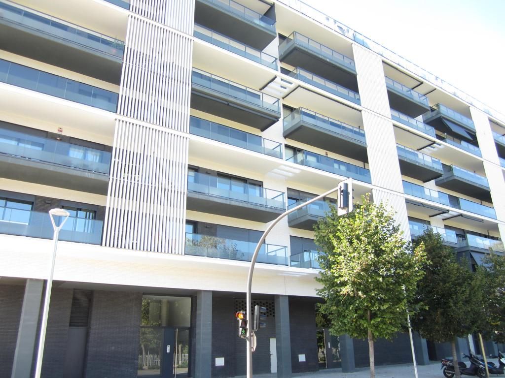 Exterior view of Garage for sale in Cornellà de Llobregat