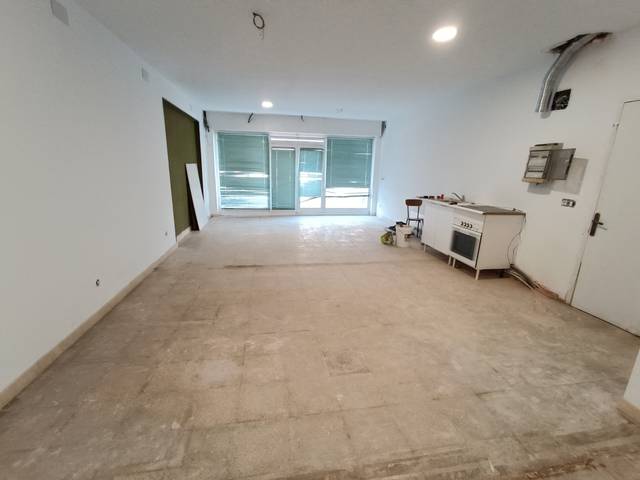 Local comercial en Alquiler en Piverd - Vila-Seca - Bruguerol