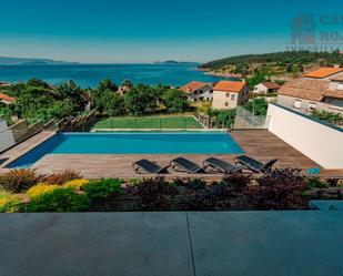Schwimmbecken von Haus oder Chalet miete in Cangas  mit Terrasse und Schwimmbad