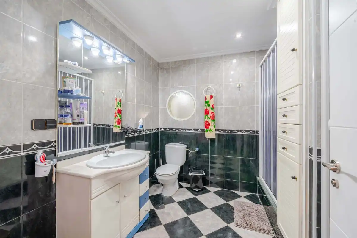 Bathroom of Houses for sale in Albatera  with Air Conditioner, Heating and Private garden
