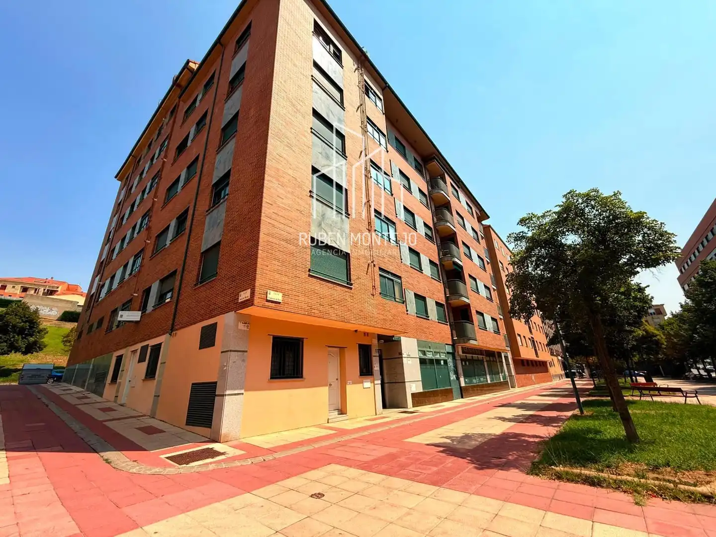 Flat with lift to rent in Federico de Onis, imagen 3
