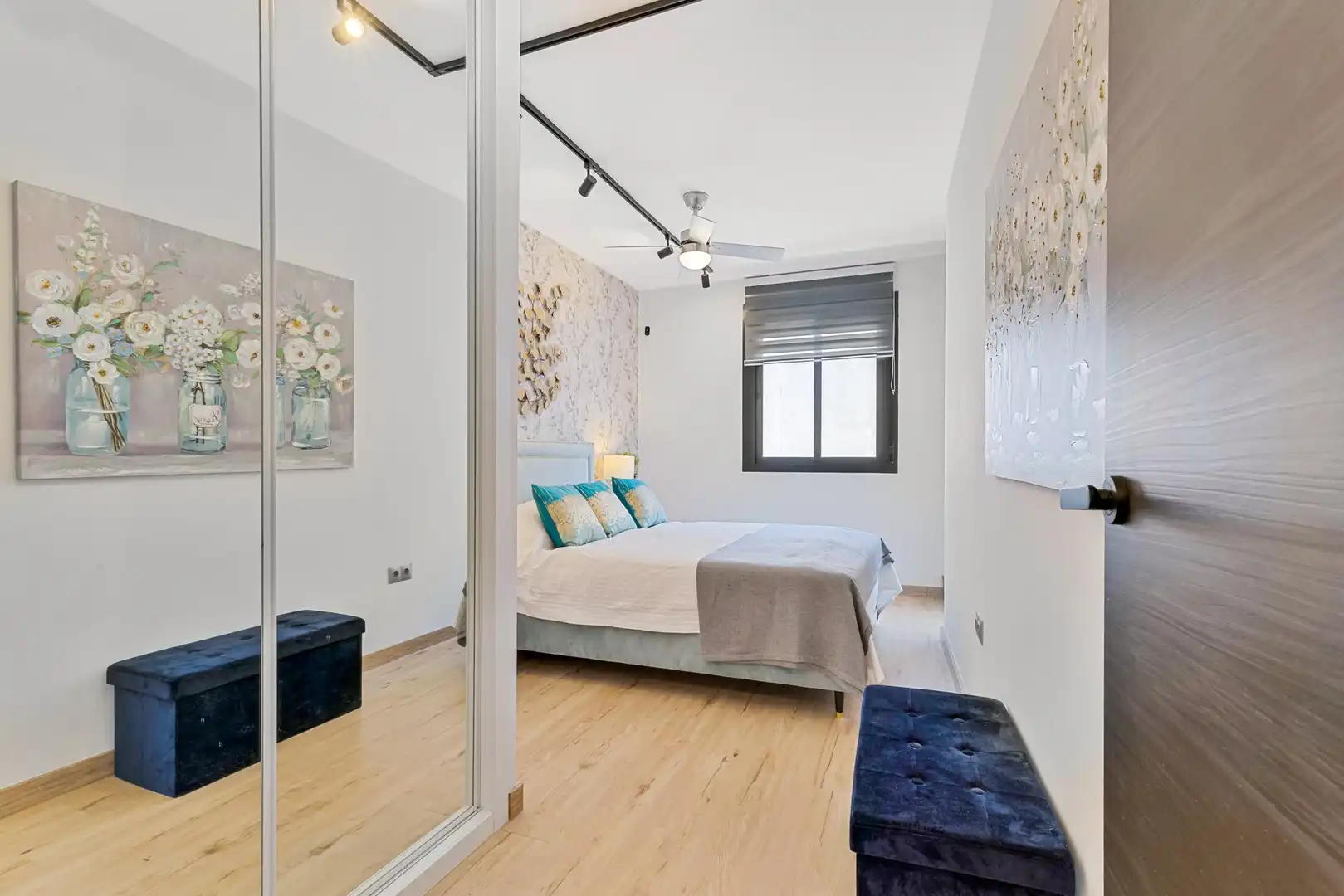 Bedroom of Attic for sale in Fuengirola  with Air Conditioner, Heating and Terrace