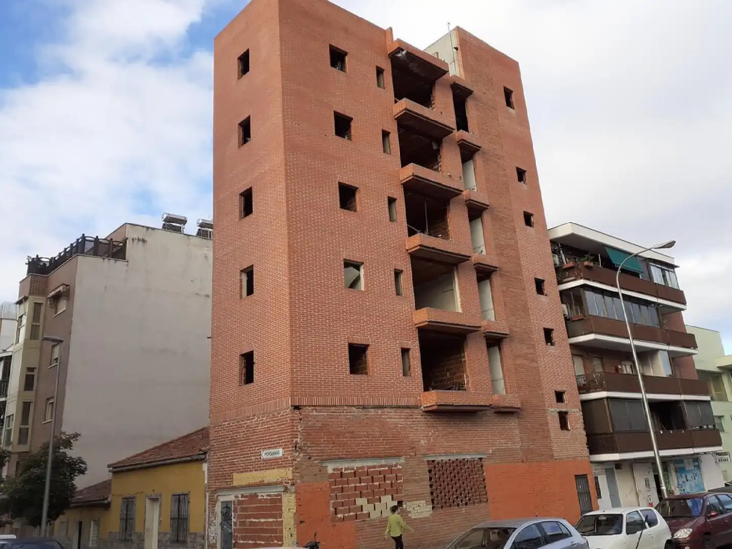 Vista exterior de Edifici en venda en Puente de Vallecas