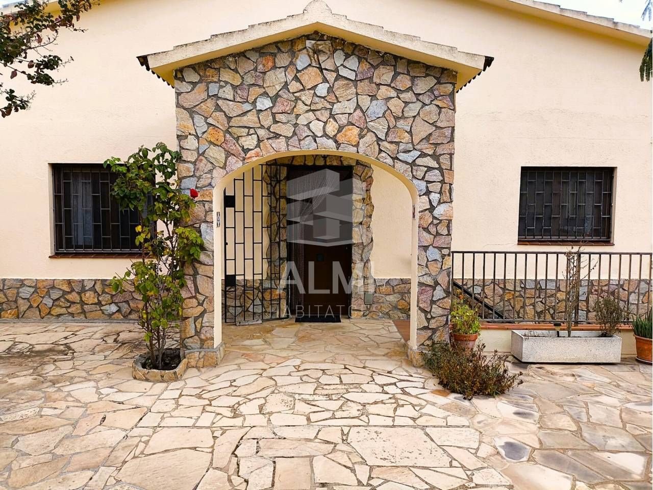 Casa o xalet en venda en Vidreres amb Aire condicionat, Calefacció i Jardí privat