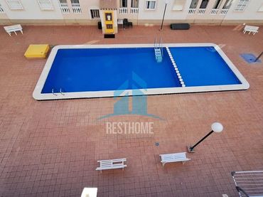 Apartment with pool for sale in Playa del Cura