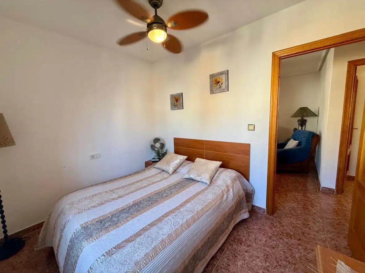 Habitación de Apartamento en venta en Santa Pola con Aire acondicionado, Calefacción y Terraza