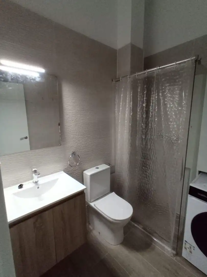 Bathroom of Study for rent in San Vicente del Raspeig / Sant Vicent del Raspeig  with Air Conditioner, Furnished and Oven