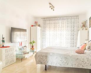 Bedroom of Attic for sale in Fuengirola  with Air Conditioner, Terrace and Balcony