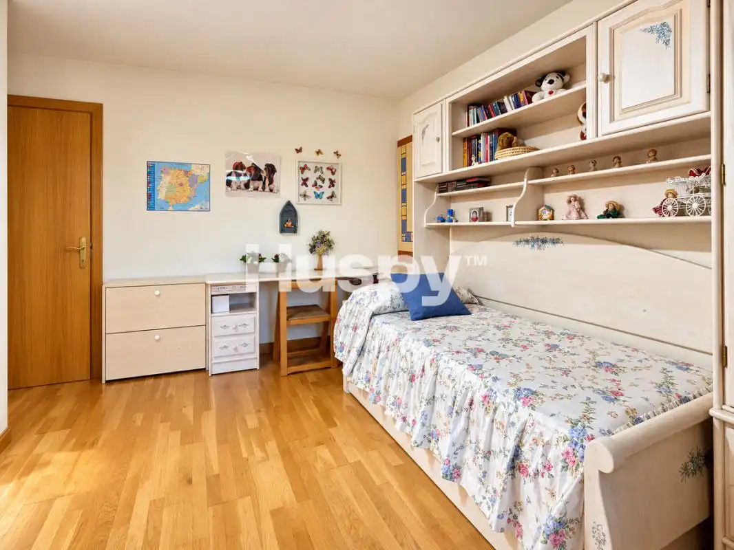 Dormitori de Casa o xalet en venda en El Pinar - Punta Galea