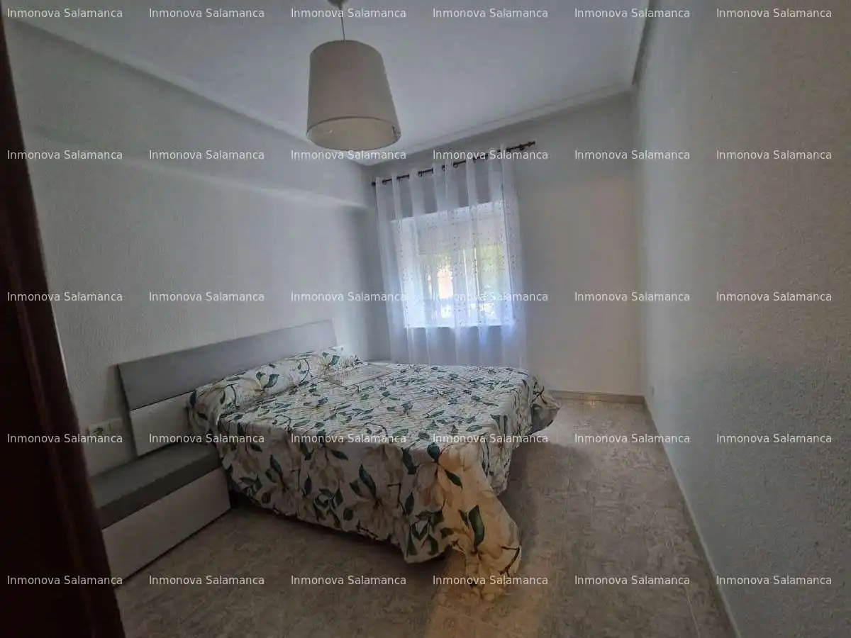 Habitación de Piso de alquiler en Salamanca con Calefacción, Terraza y Amueblado