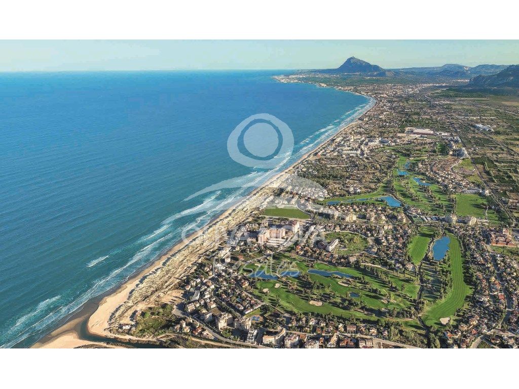 Vista exterior de Apartament en venda en Oliva amb Aire condicionat, Terrassa i Piscina comunitària
