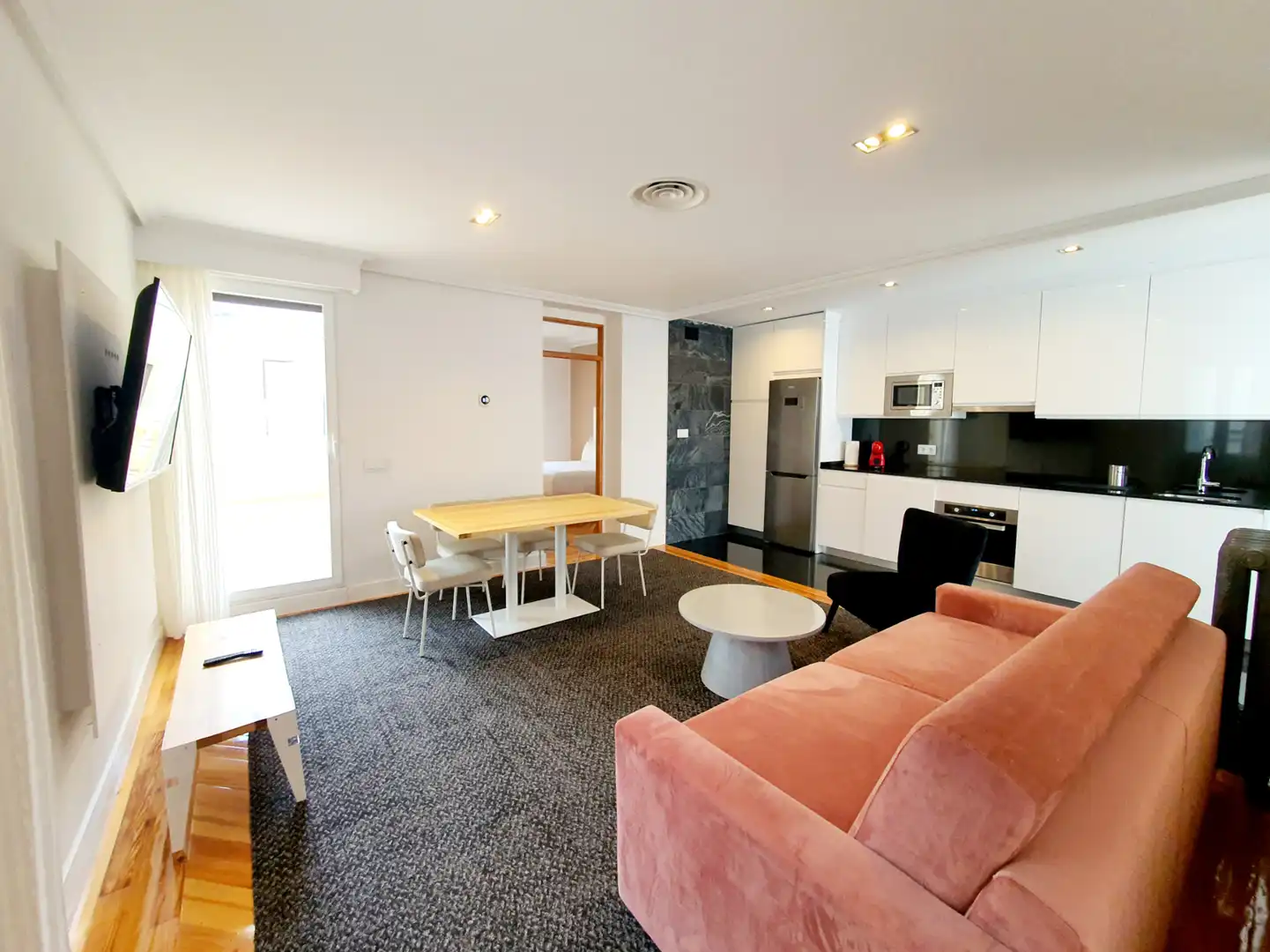 Living room of Attic for rent in Madrid  with Air Conditioner, Heating and Private garden