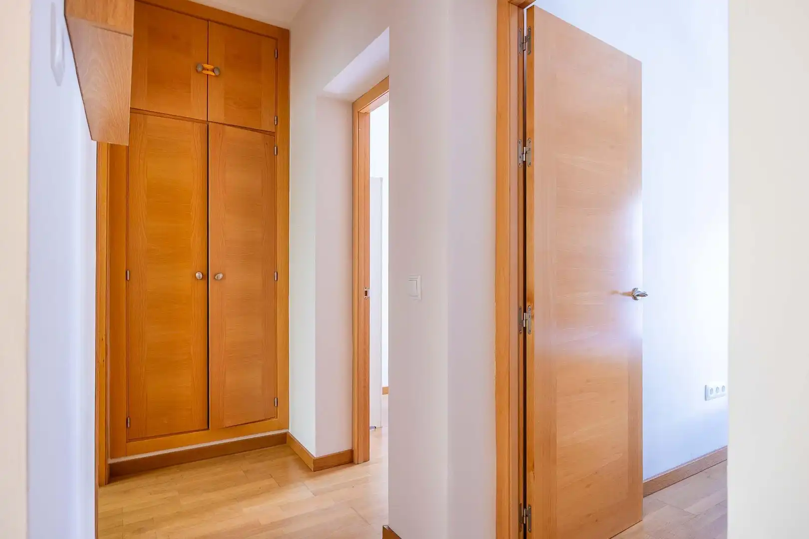 Houses for sale in Sevilla  with Air Conditioner, Terrace and Alarm