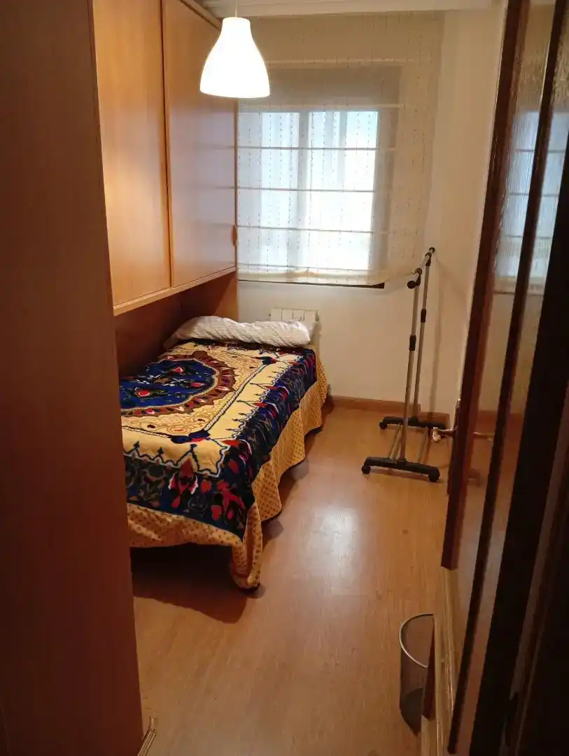 Habitación de Apartamento para compartir en Puertollano con Lavadora