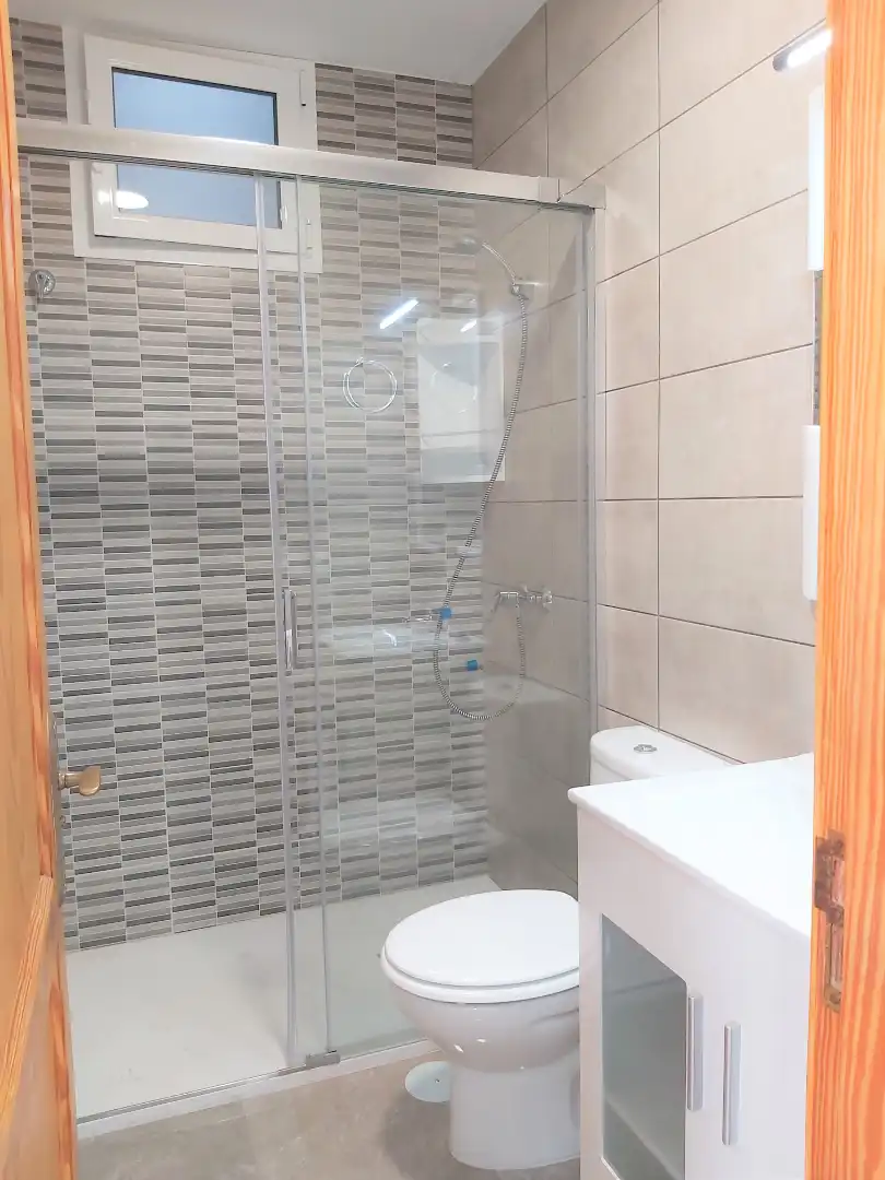 Bathroom of Apartments for rent in Las Palmas de Gran Canaria