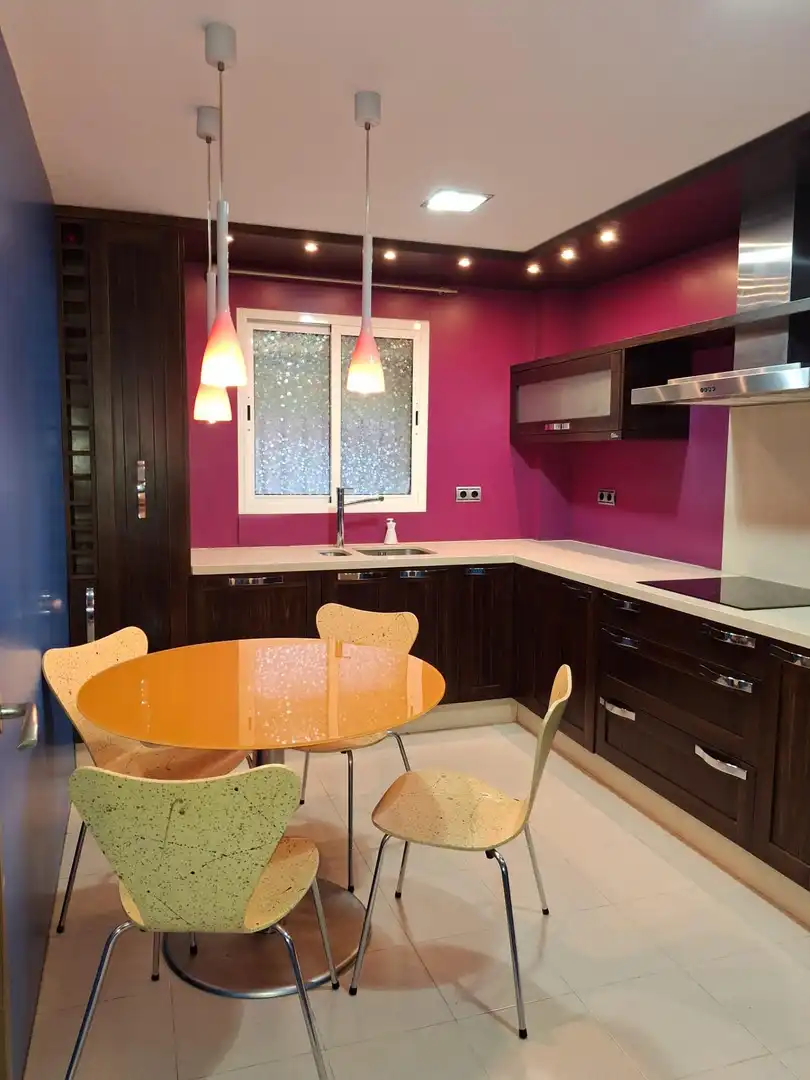 Kitchen of Detached homes for sale in Algeciras