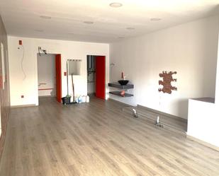 Premises to rent in Poble - Casc Antic  , Centre  , Castellar del Vallès