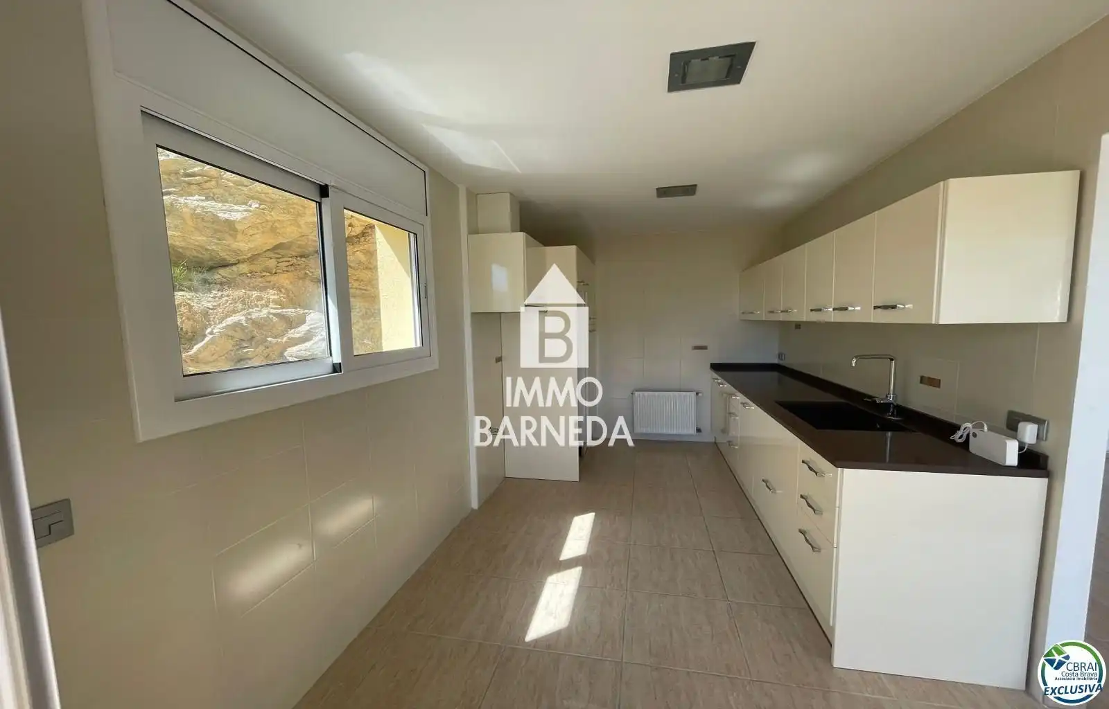 Vista exterior de Casa o xalet en venda en Roses amb Calefacció, Jardí privat i Terrassa