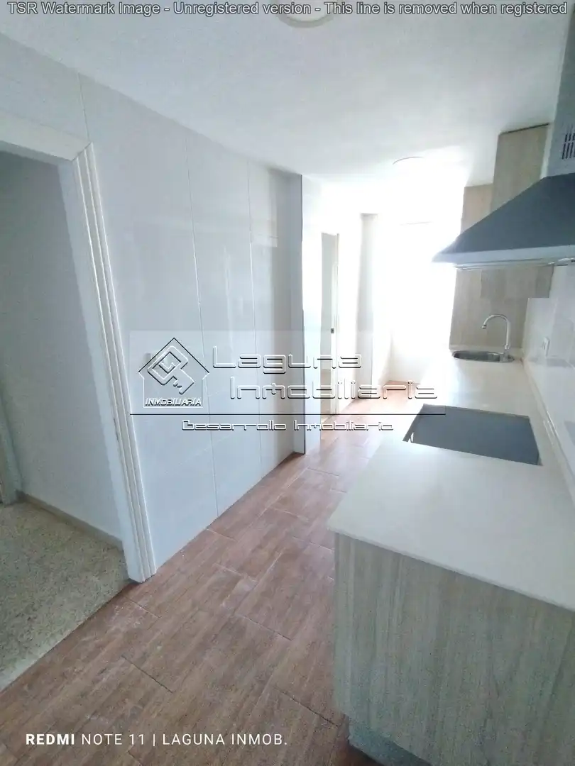 Cocina de Piso en venta en Cádiz con Terraza