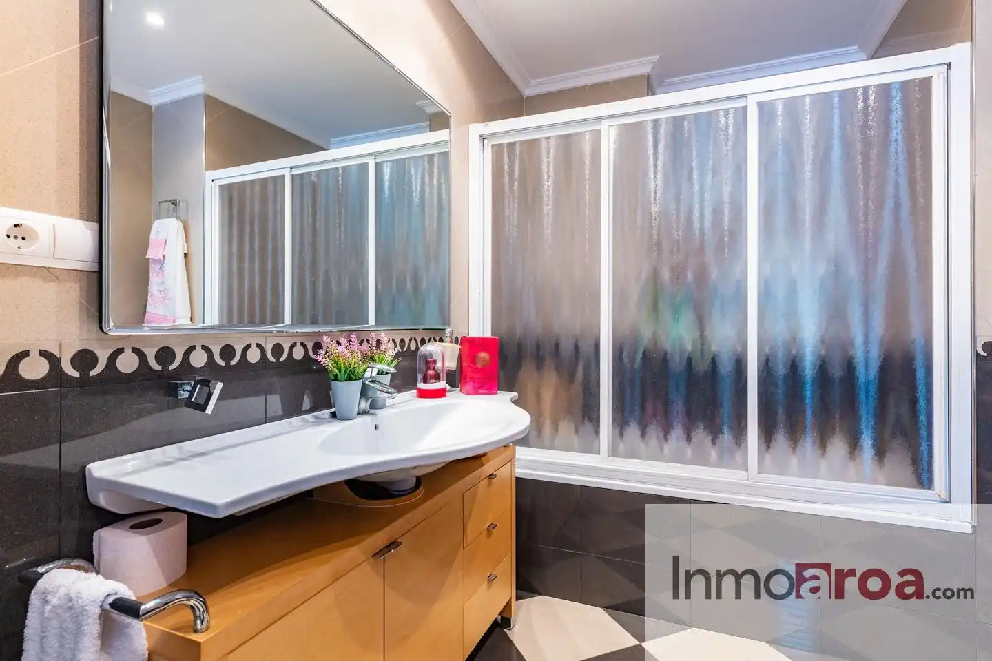 Baño de Casa o chalet en venta en Paterna con Jardín privado, Terraza y Piscina