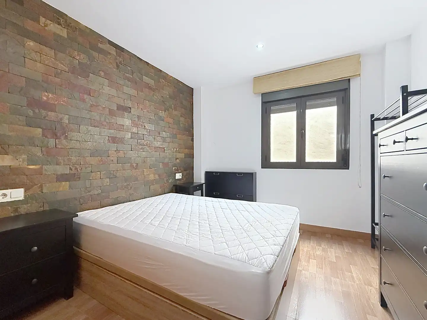 Appartement compact avec ascenseur à louer à Alameda de Capuchinos