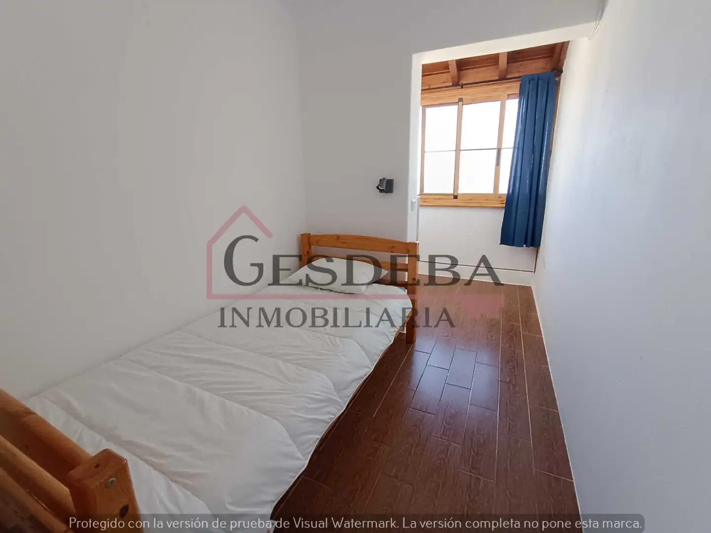 Casa adosada en venta en Calle los Claveles, Longuera - Toscal