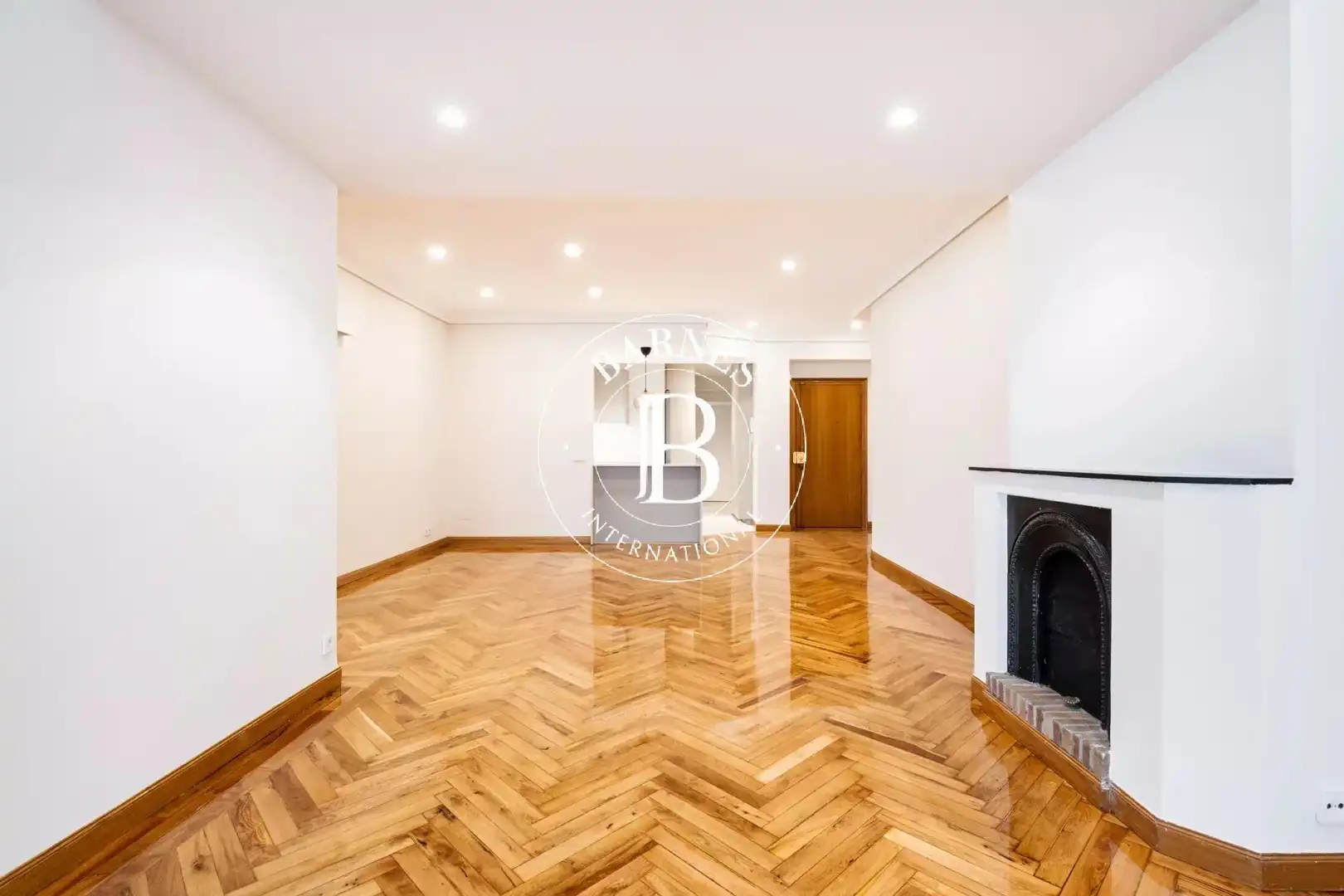 Living room of Flat for rent in Madrid  with Air Conditioner, Heating and Terrace