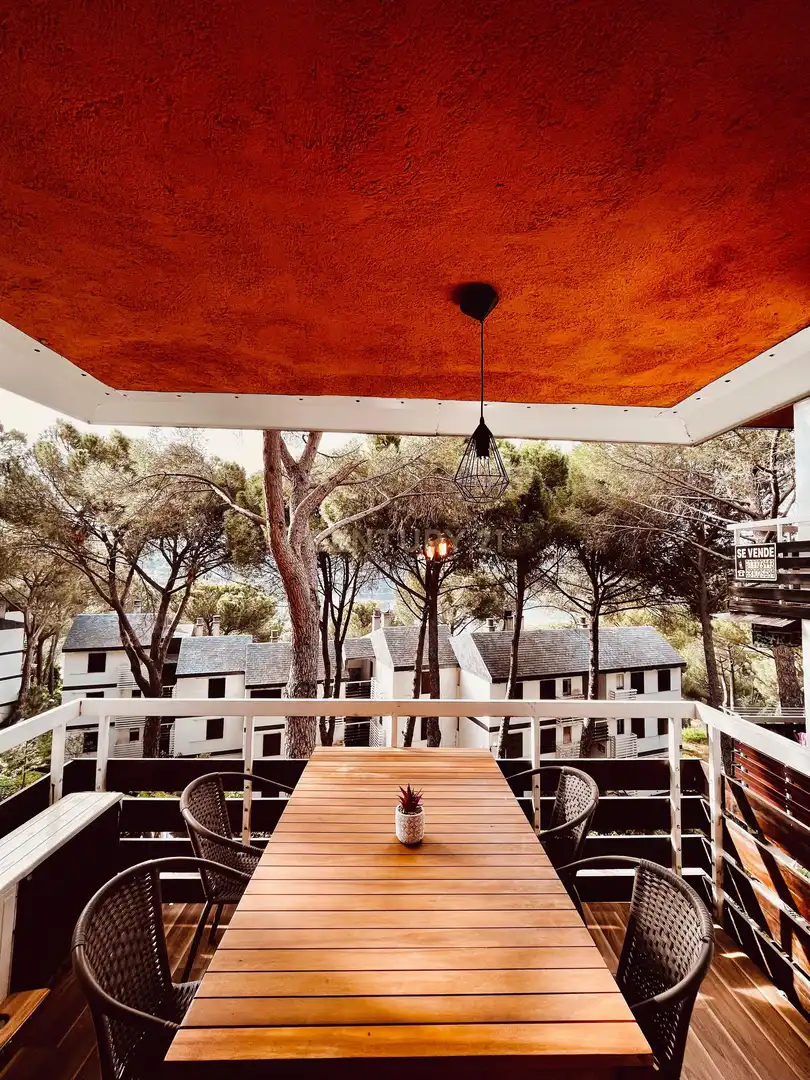 Terrasse von Wohnungen zum Verkauf in San Martín de Valdeiglesias mit Klimaanlage, Privatgarten und Möbliert