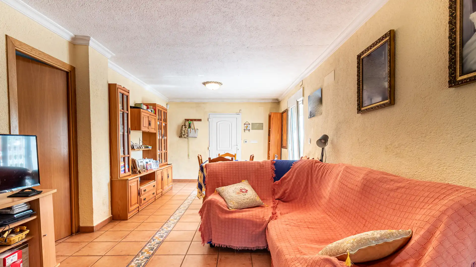 Living room of Country homes for sale in Dénia  with Air Conditioner, Heating and Private garden