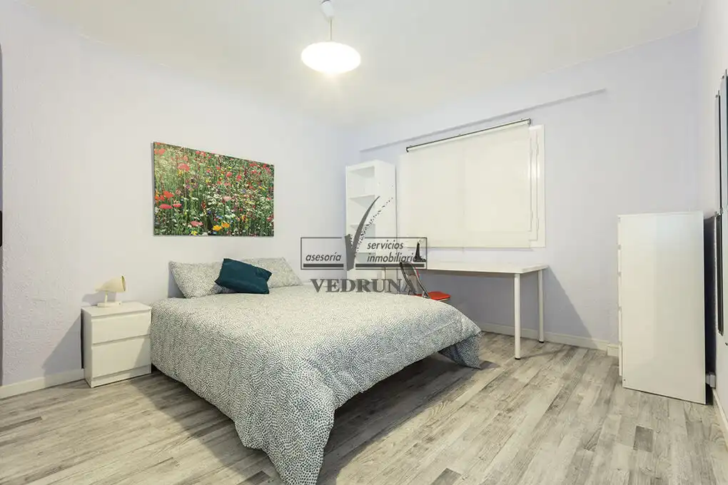 Schlafzimmer von Wohnung zur Miete in Zaragoza mit Heizung, Möbliert und Ofen