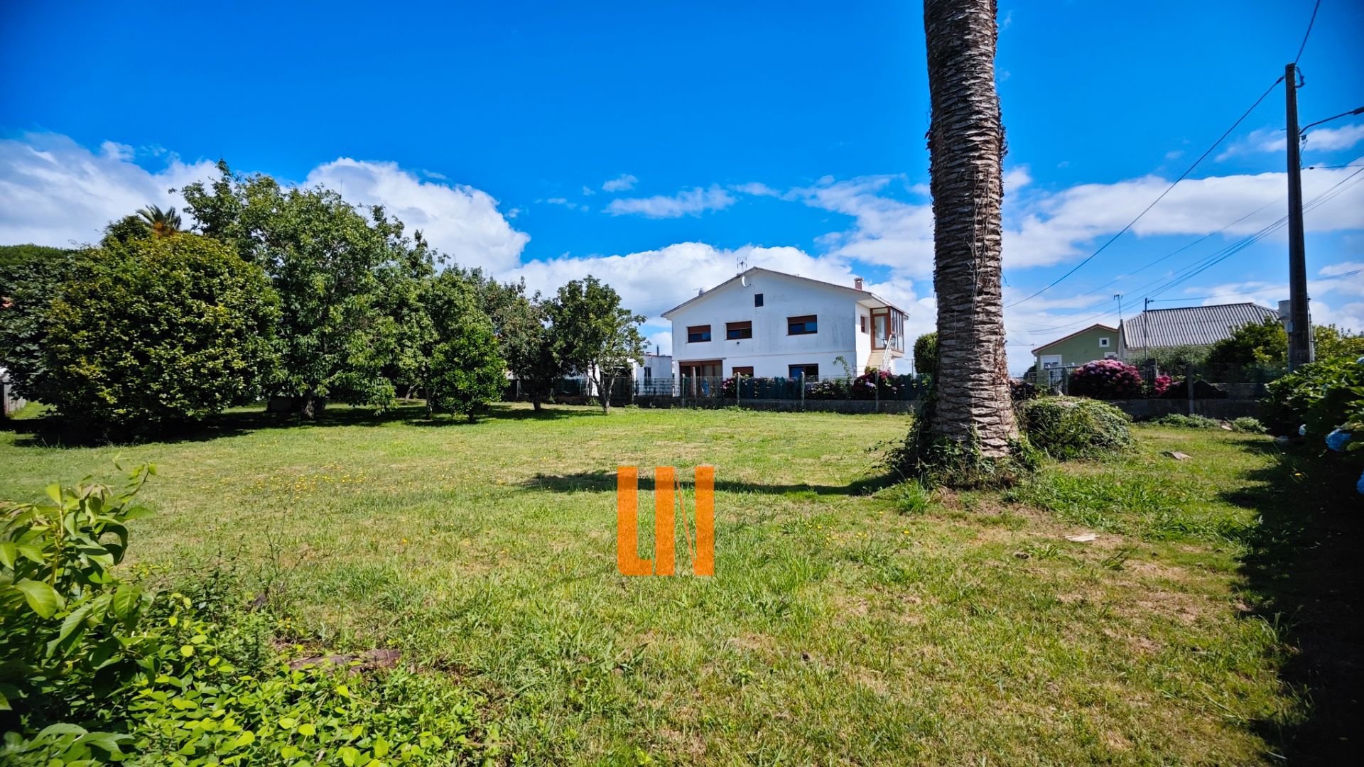 Residencial en venda en Oleiros