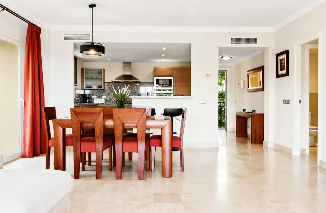 Apartament amb piscina en venda a Marbella Centro, imagen 3