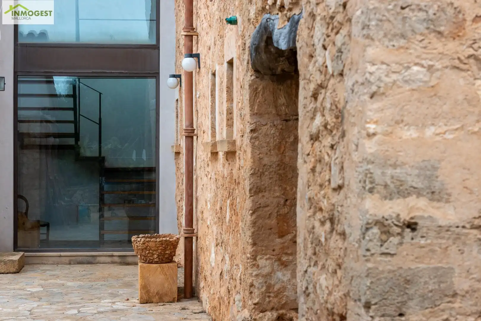 Vista exterior de Casa o xalet en venda en Marratxí amb Aire condicionat, Jardí privat i Terrassa