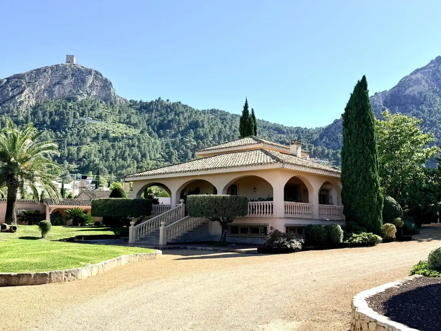 Vista exterior de Casa o chalet en venta en Cocentaina con Calefacción, Jardín privado y Terraza