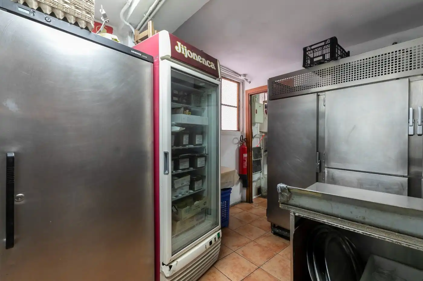 Cocina de Local en venta en Jaca con Aire acondicionado, Terraza y Amueblado