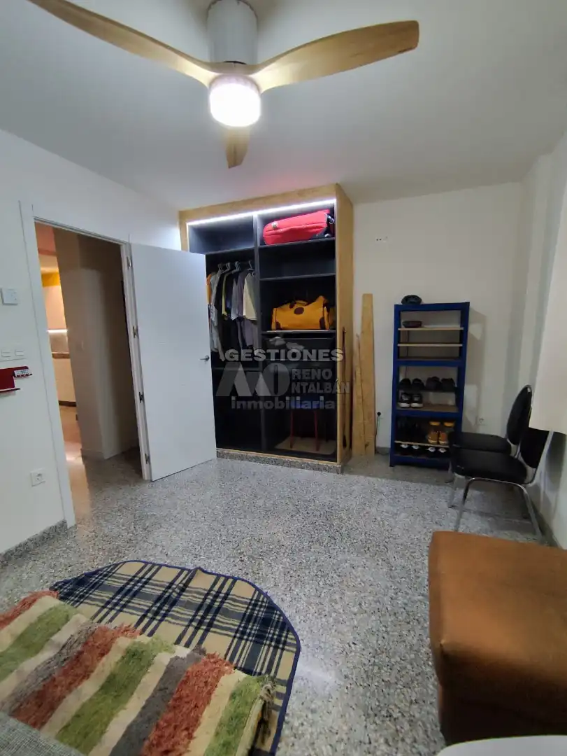 Pis de lloguer en Granada amb Calefacció, Moblat i Forn