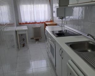 Cuina de Apartament de lloguer en Vigo 