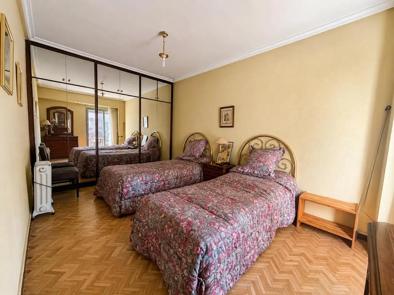 Dormitori de Pis en venda en Madrid amb Parquet i Terrassa