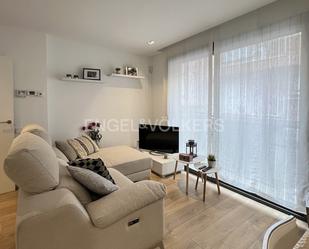 Sala d'estar de Apartament en venda en Terrassa amb Aire condicionat, Calefacció i Parquet