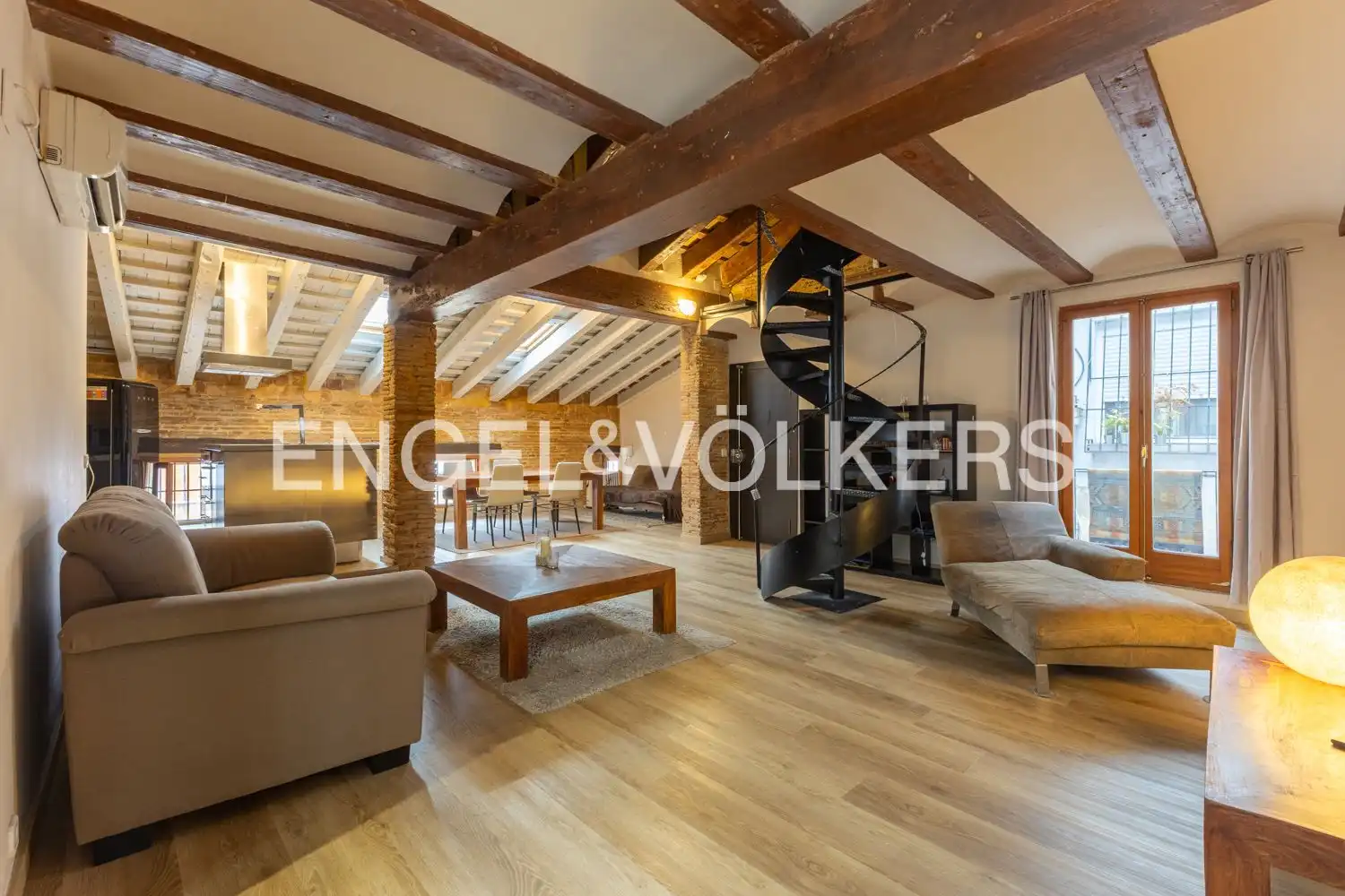 Sala de estar de Dúplex en venta en Valencia con Aire acondicionado, Calefacción y Balcón
