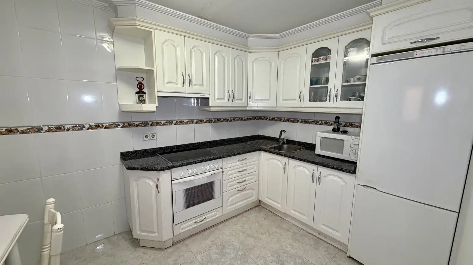 Kitchen of Houses for sale in Allo  with Heating