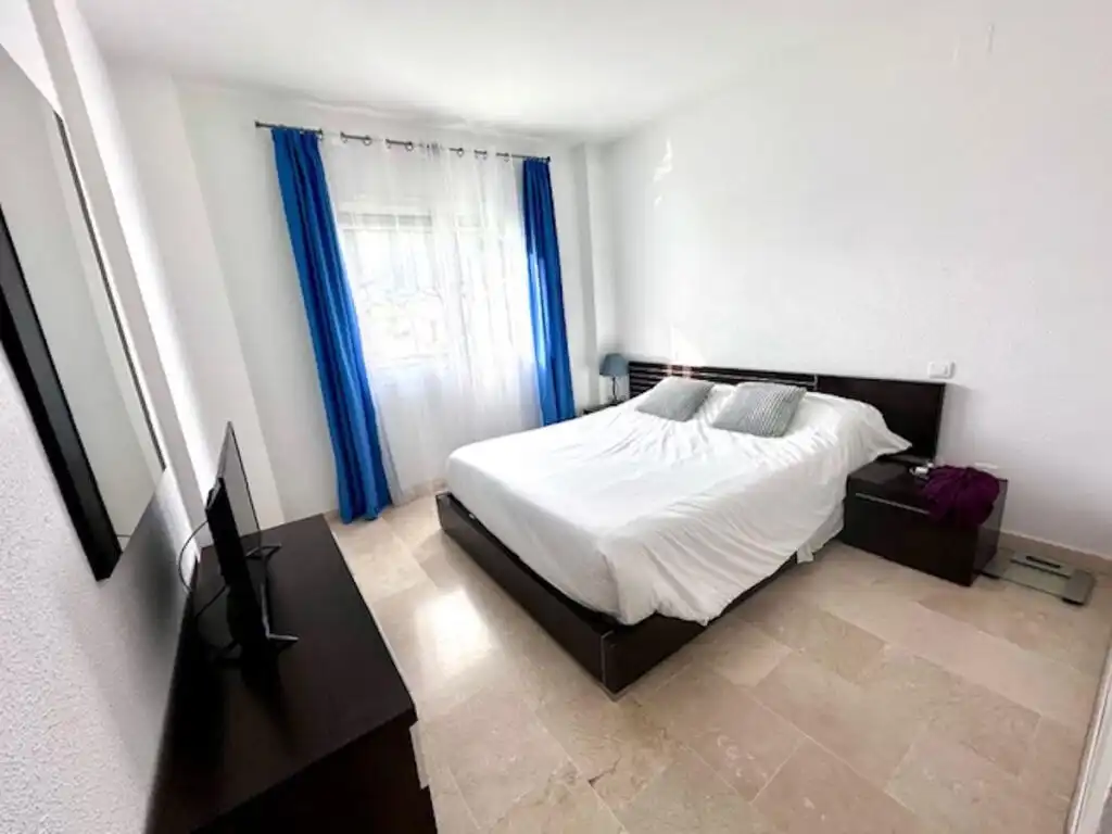 Schlafzimmer von Wohnung zum Verkauf in Estepona mit Klimaanlage und Möbliert