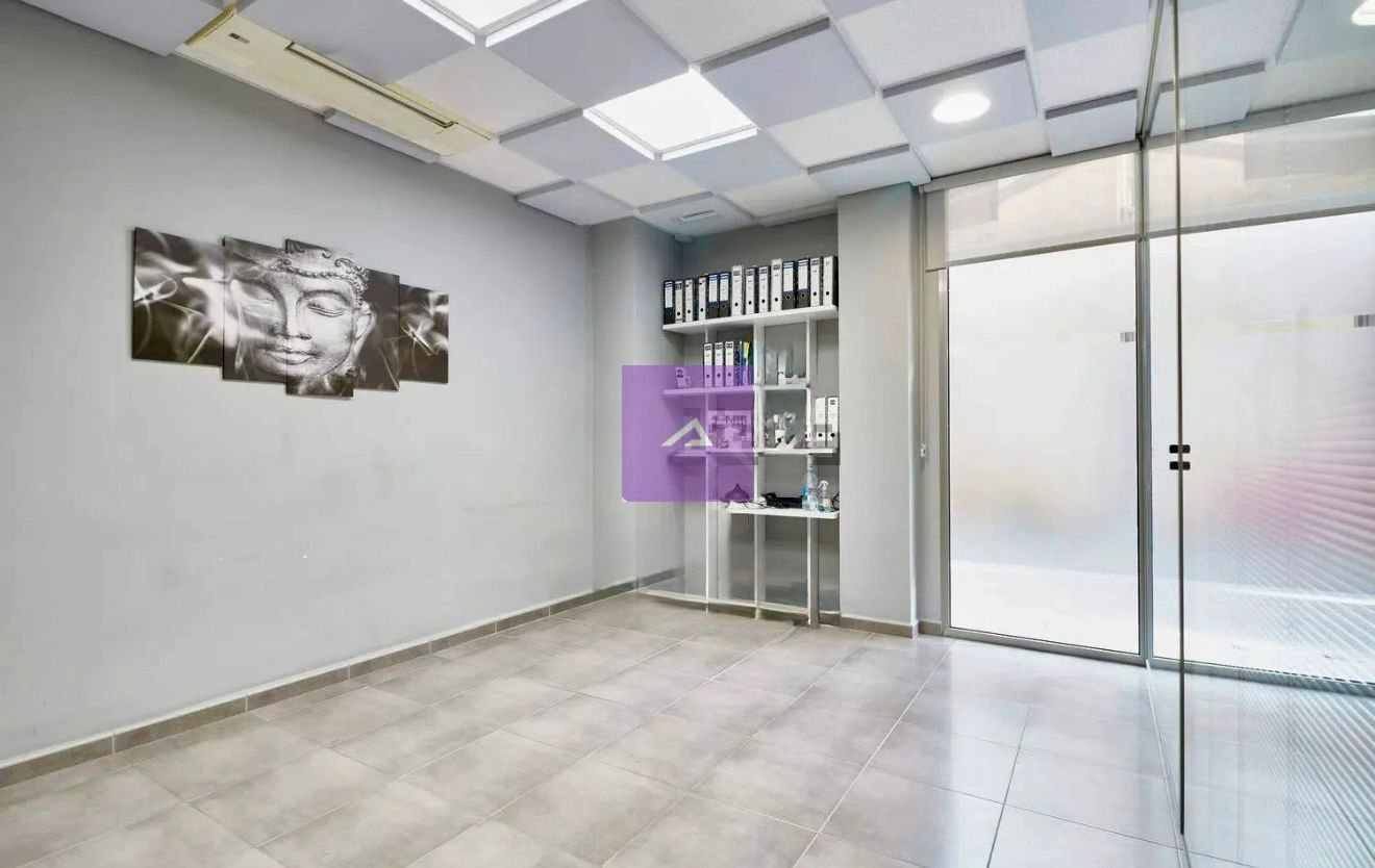 Geschaftsraum zum verkauf in Alfafar mit Klimaanlage