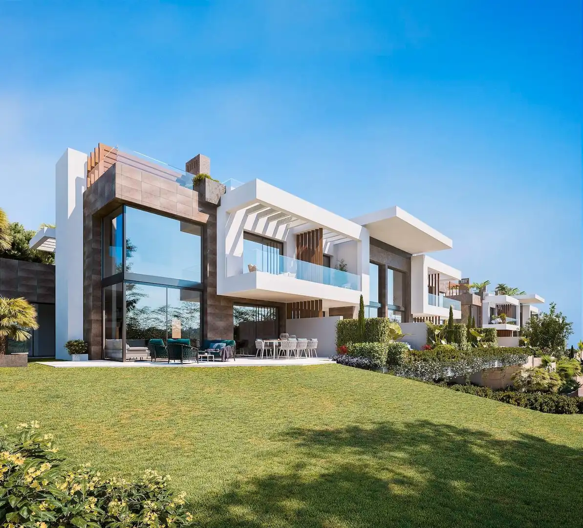 Adosado con piscina en venta en Río Real - Los Monteros