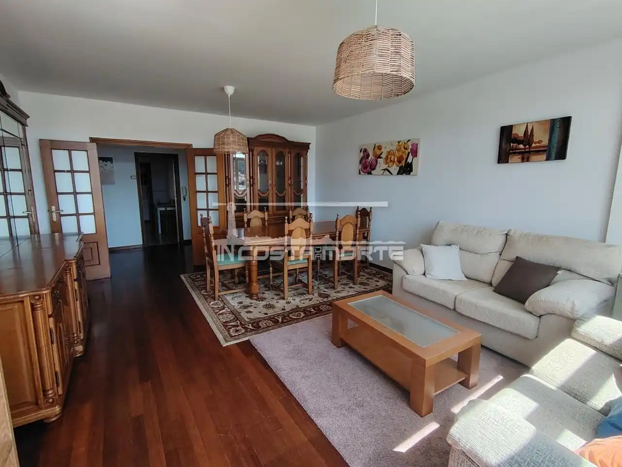 Sala de estar de Piso en venta en Cee con Calefacción, Trastero y Amueblado